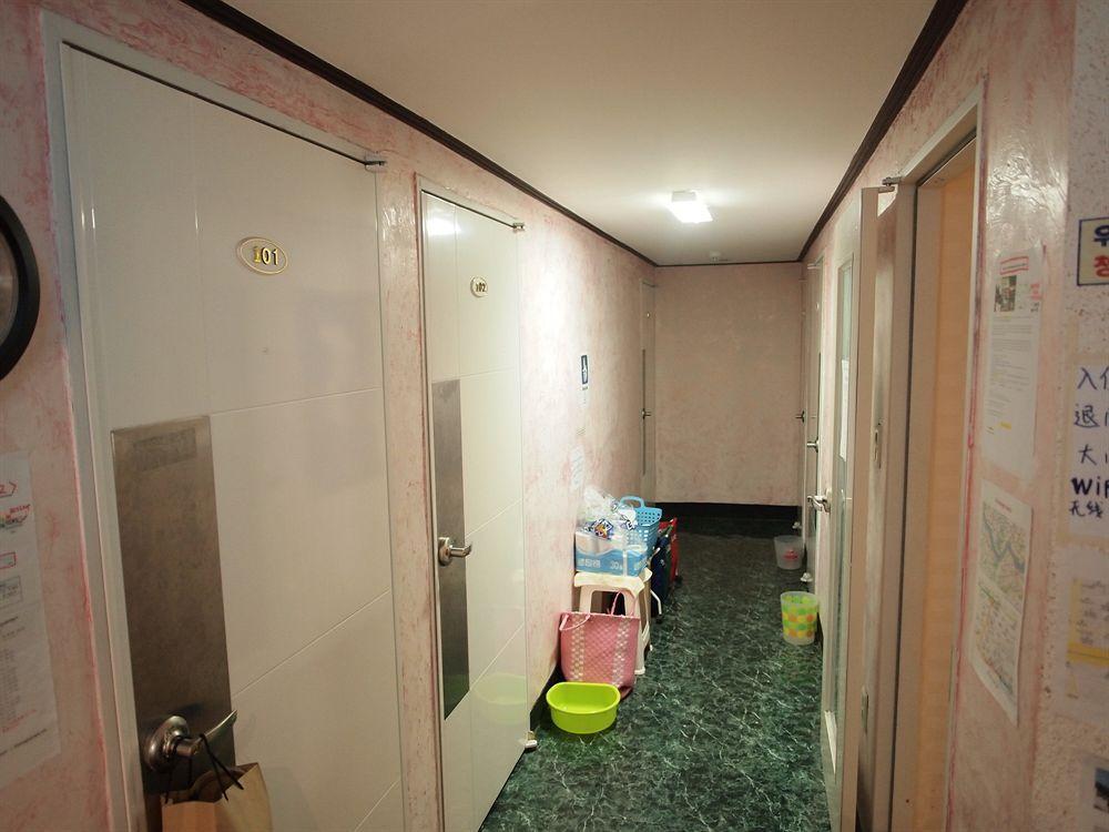Shinchon Guest House Seul Exterior foto